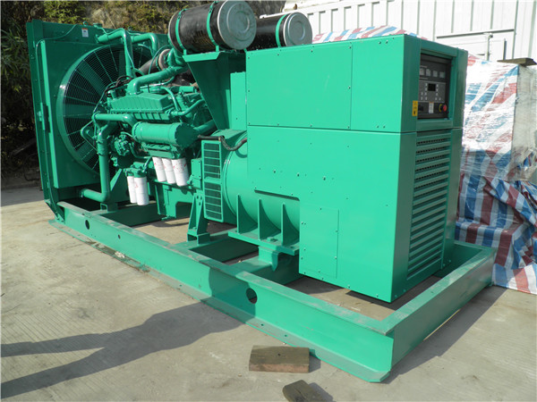 嵊泗发电车出租-柴油发电机散热器怎样散热
