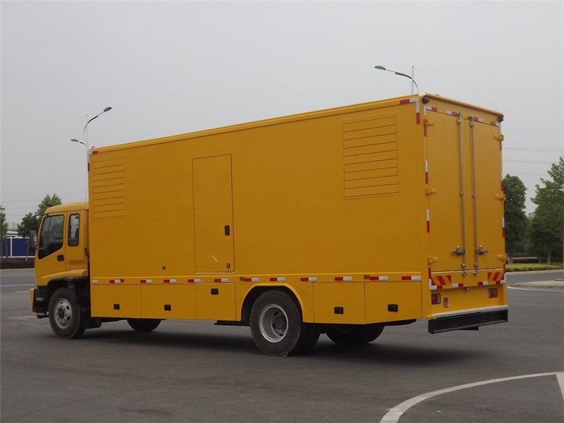 嵊泗发电车出租- 柴油发电机油箱怎么清洗