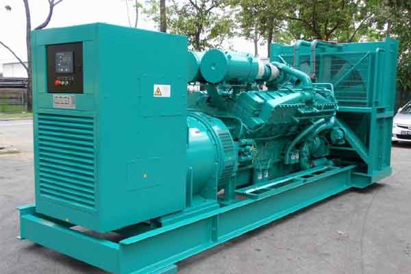 嵊泗柴油发电机组电压不稳定怎样维修？