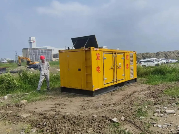 嵊泗200KW柴油发电机机组每小时的油耗量受哪些因素影响？