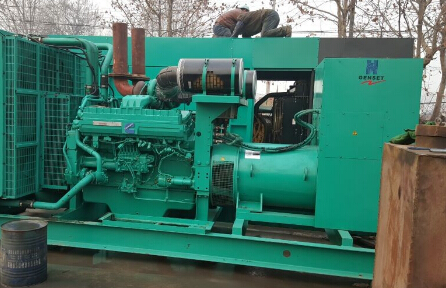 嵊泗发电机组如何判断水冷式机油散热器内部是否需要清洗？